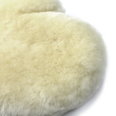 Рукавица премиум с ламы для мойки авто - MaxShine Lambswool Wash Mitt Premium бежевый (8011003)